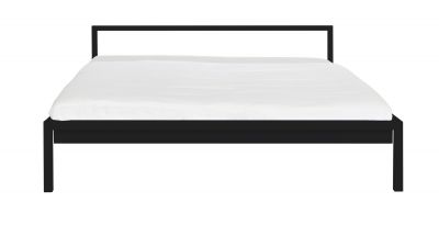 Schwarzes Hans Hansen Bett, Stahl pulverbeschichtet, 160x200 cm, mit weißem Bettlaken. Modernes Design für Schlafzimmer.